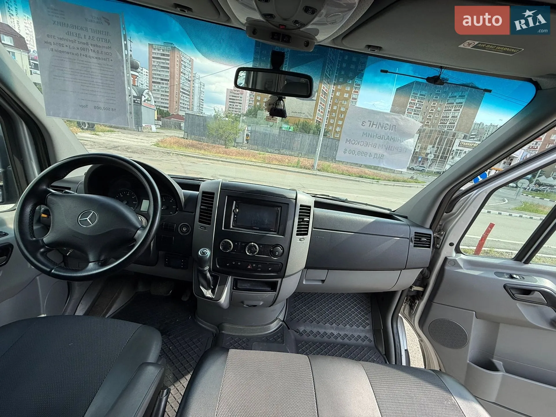 2014 Mercedes-Benz Sprinter - мініатюра 25