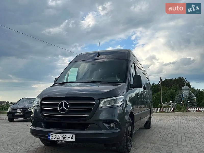 Mercedes-Benz Sprinter