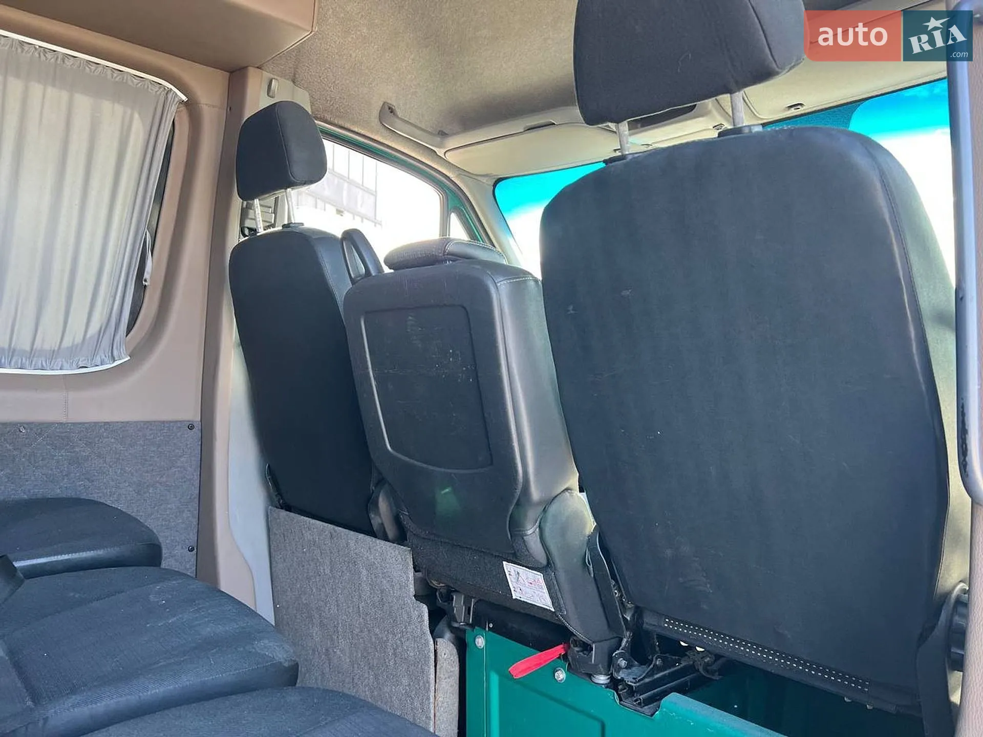 2013 Mercedes-Benz Sprinter - мініатюра 29