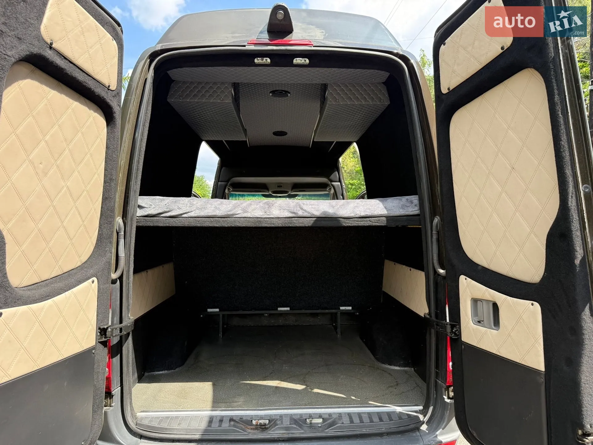 2018 Mercedes-Benz Sprinter - мініатюра 19