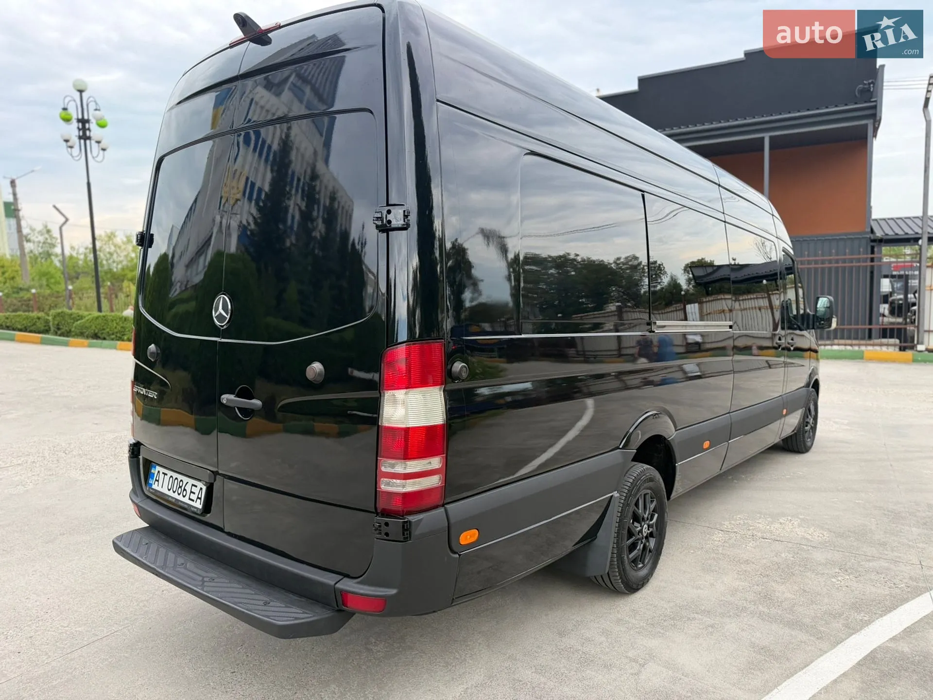 2015 Mercedes-Benz Sprinter - мініатюра 12