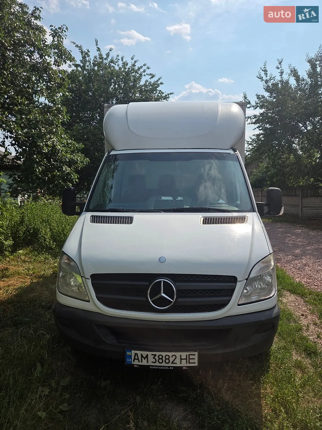 Mercedes-Benz Sprinter 2011 VIN WDB9061351N495388 фото оголошення 2 з 10