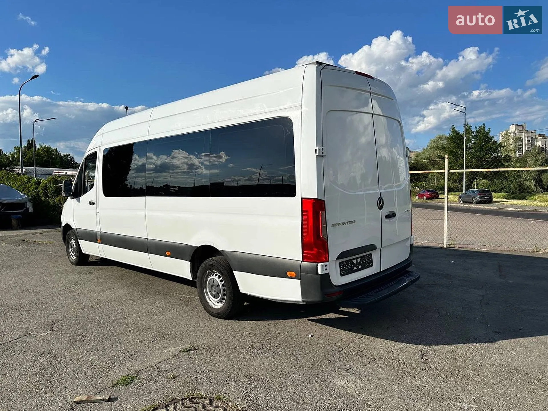 2020 Mercedes-Benz Sprinter - мініатюра 38