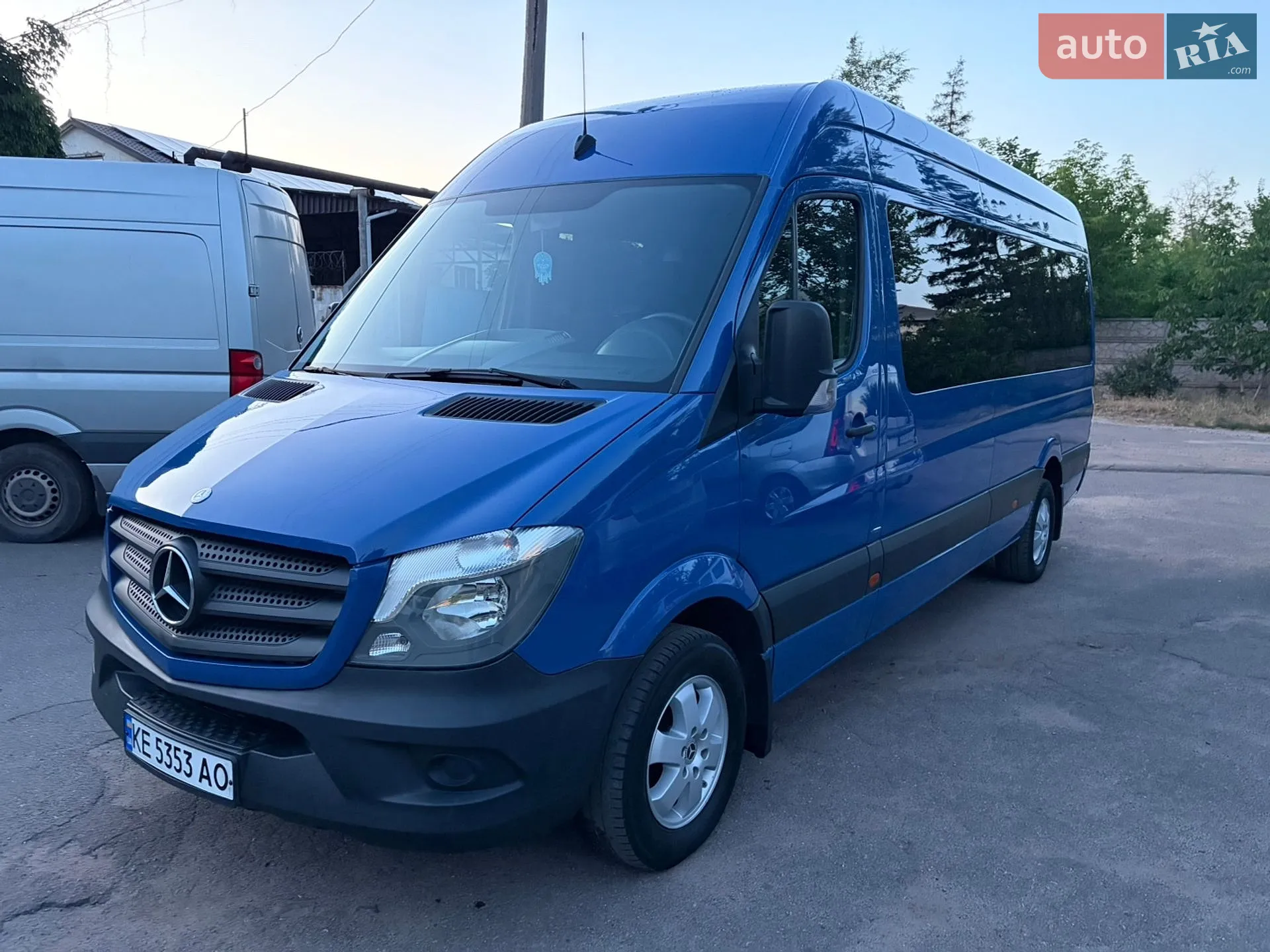 2015 Mercedes-Benz Sprinter - мініатюра 2