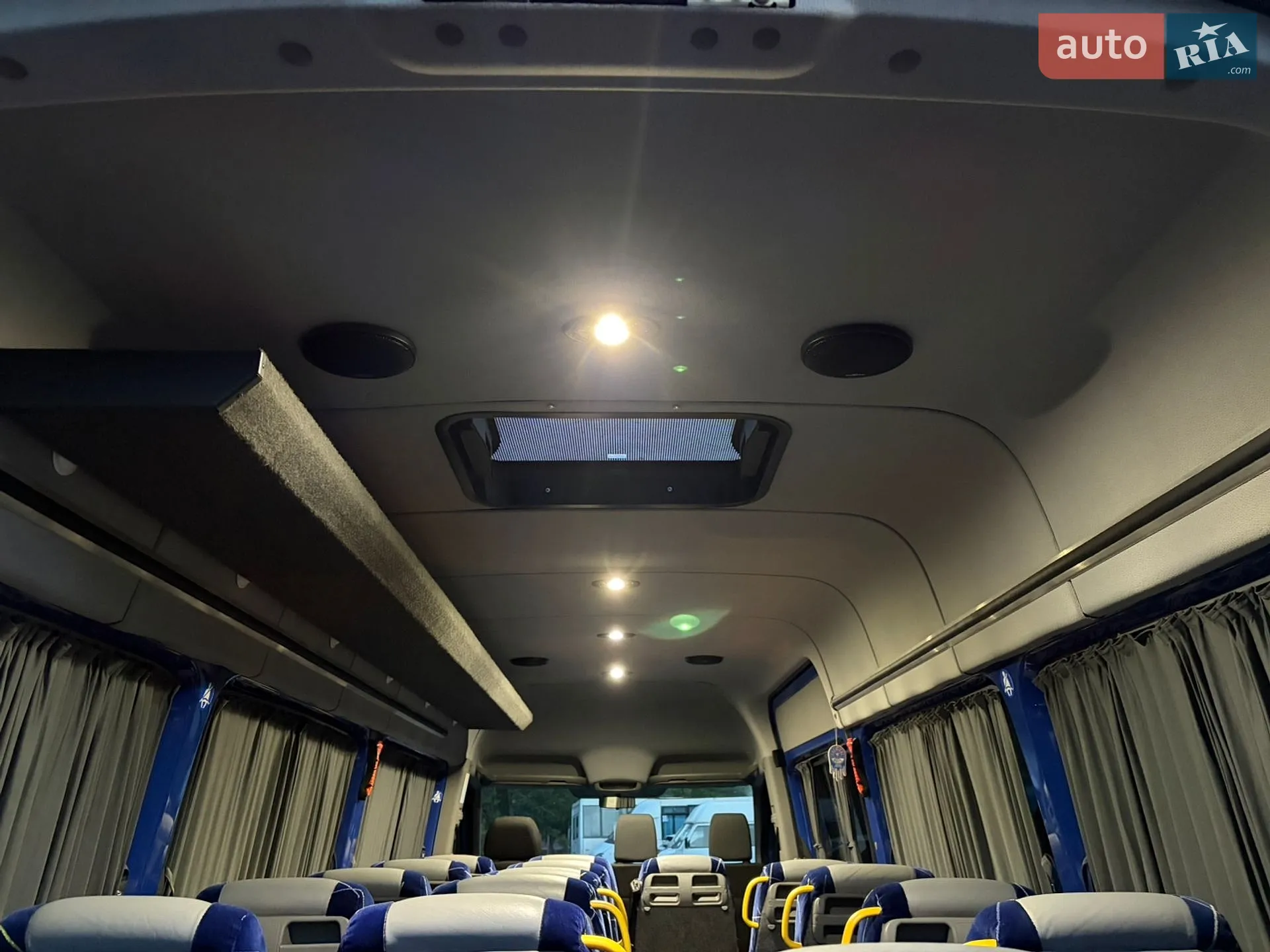 2015 Mercedes-Benz Sprinter - мініатюра 15