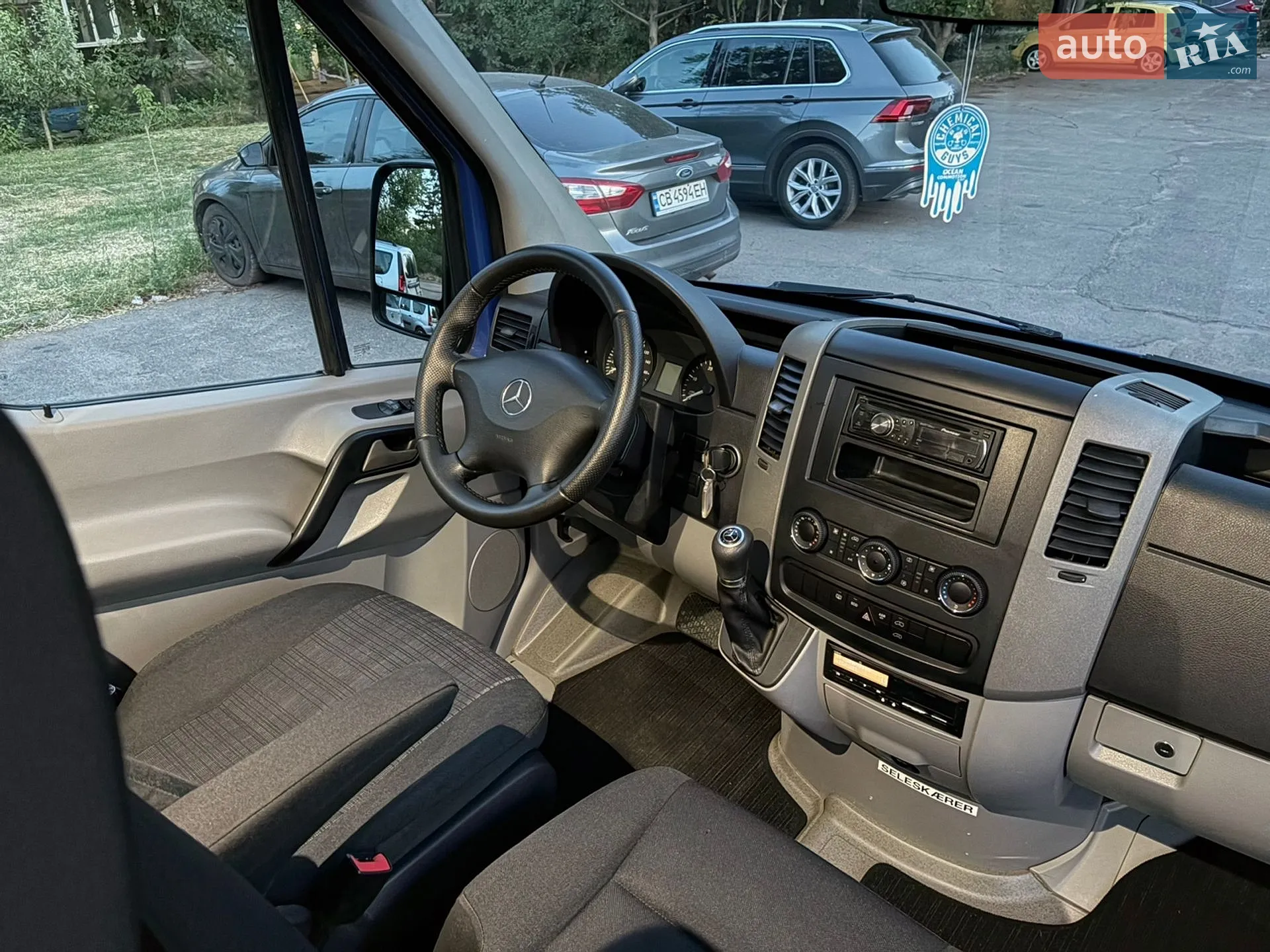 2015 Mercedes-Benz Sprinter - мініатюра 23