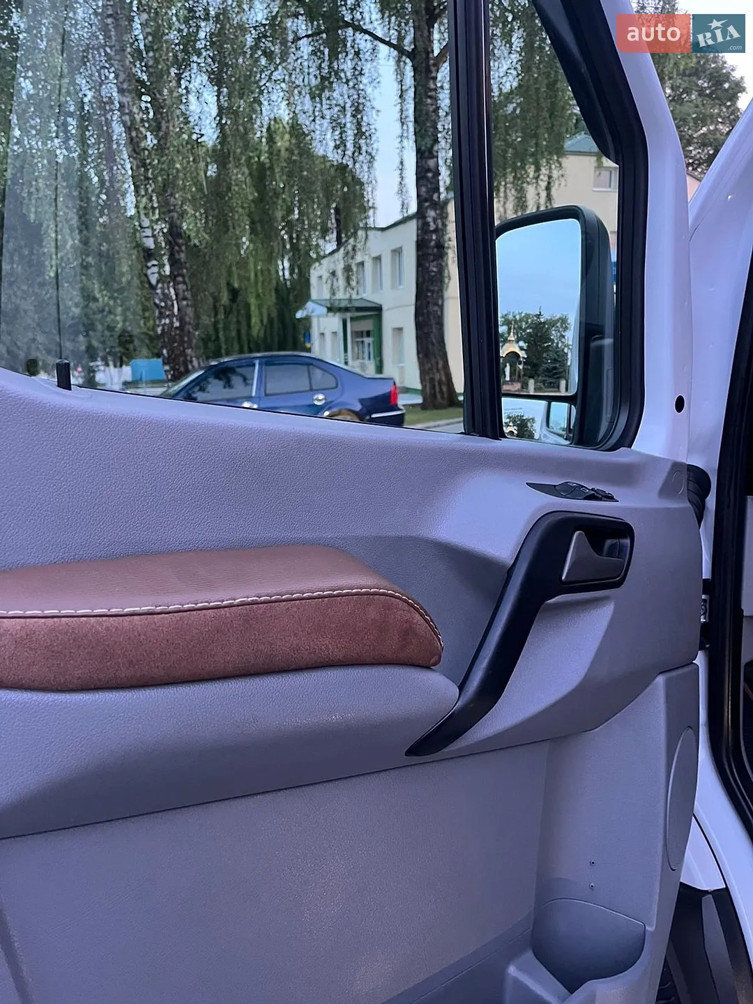 2015 Mercedes-Benz Sprinter - мініатюра 15