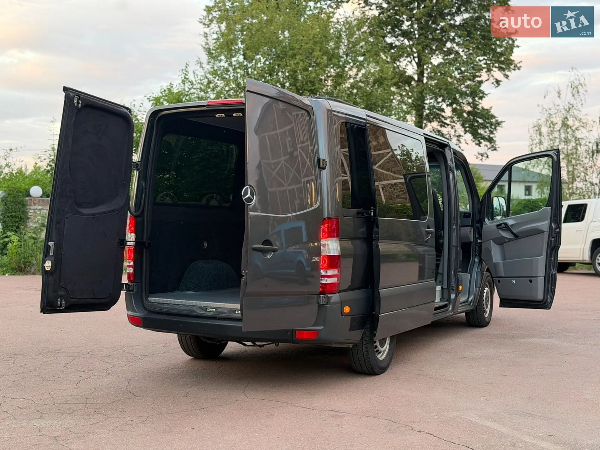 2018 Mercedes-Benz Sprinter - мініатюра 26