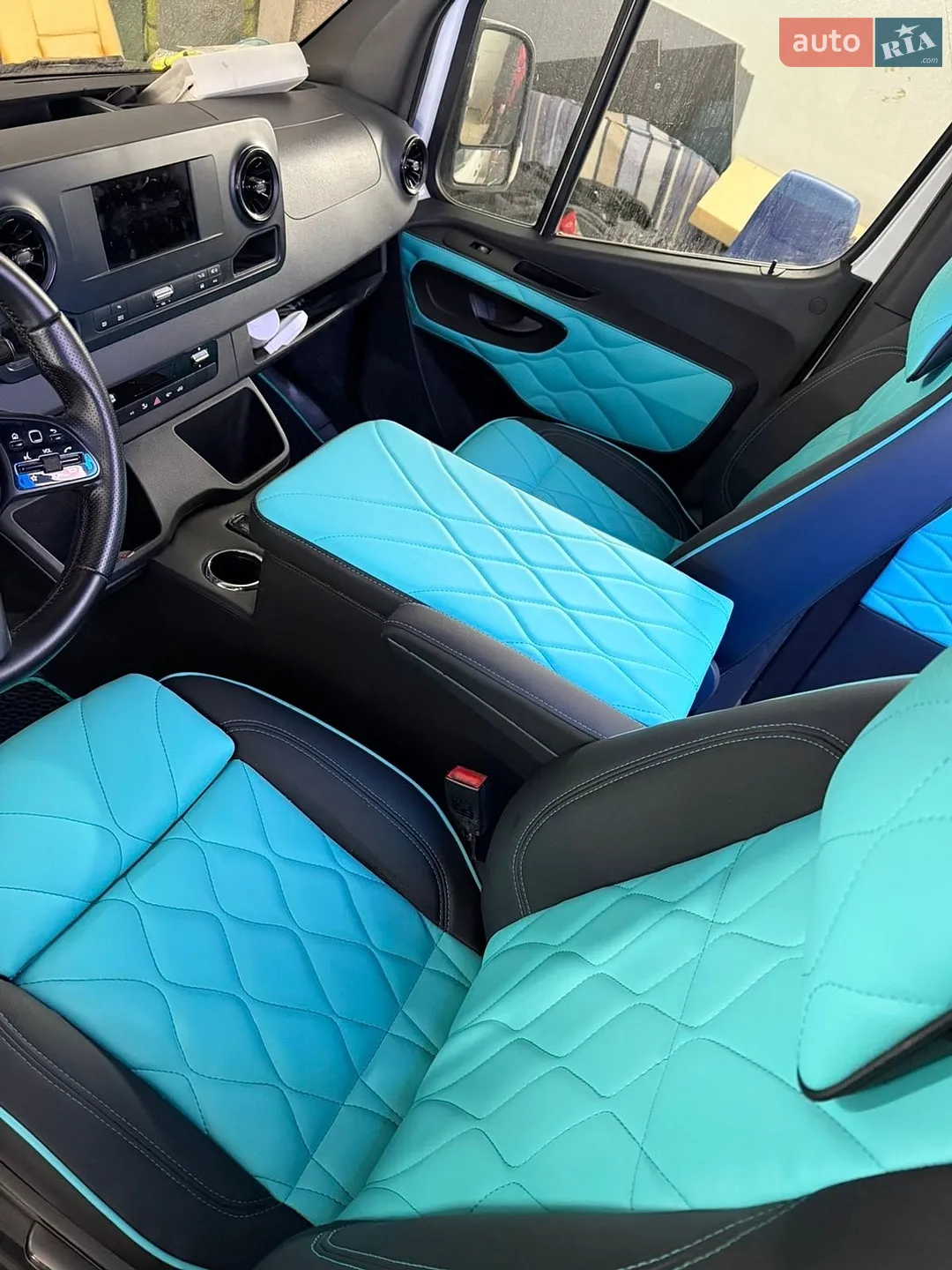 2019 Mercedes-Benz Sprinter - мініатюра 9