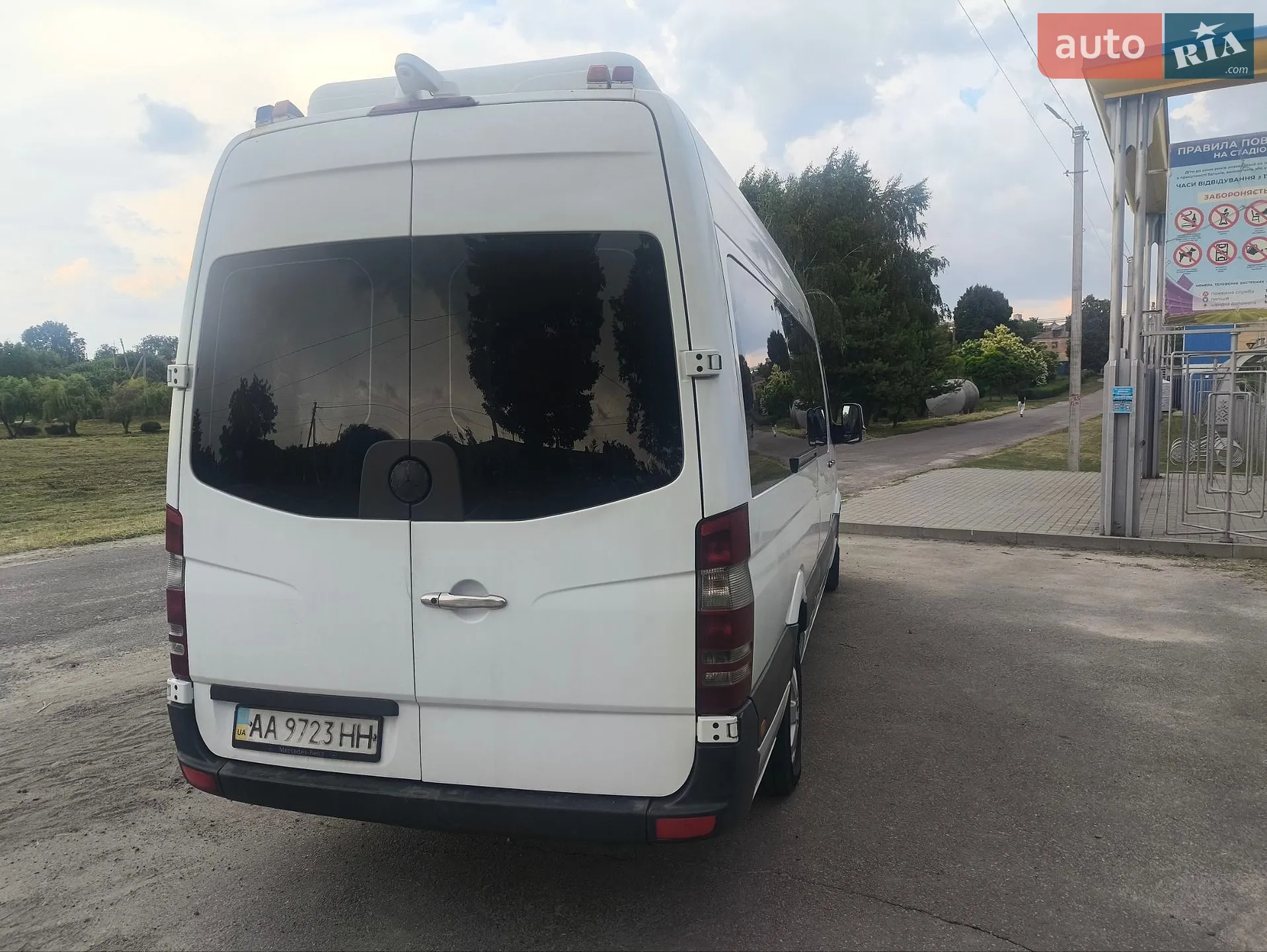 2010 Mercedes-Benz Sprinter - мініатюра 5