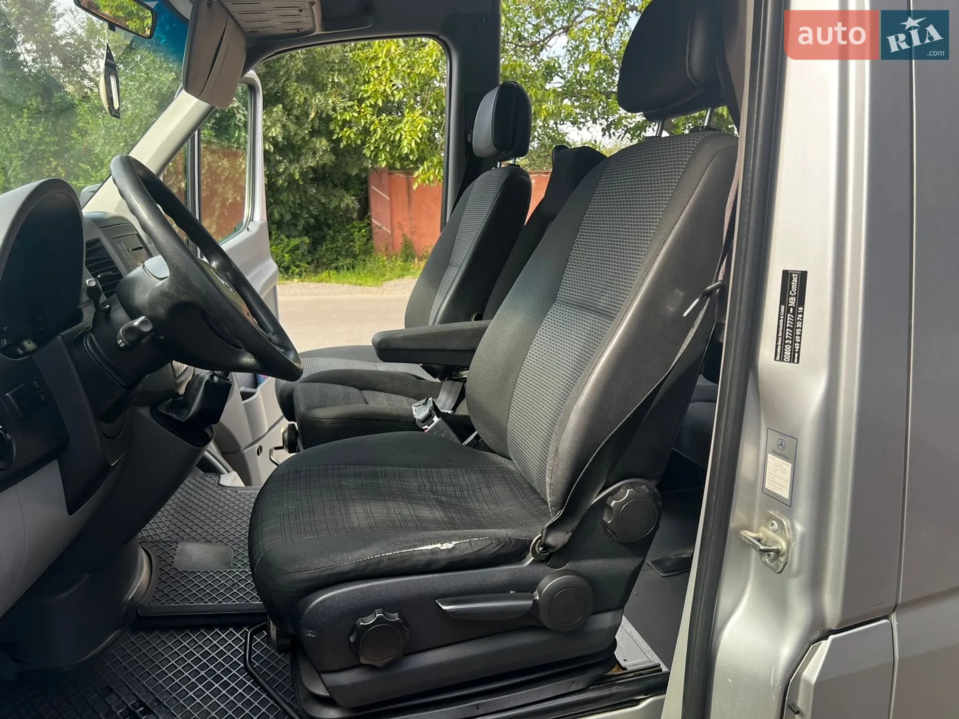 2013 Mercedes-Benz Sprinter - мініатюра 16