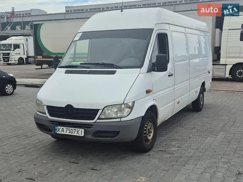 Mercedes-Benz Sprinter 2005