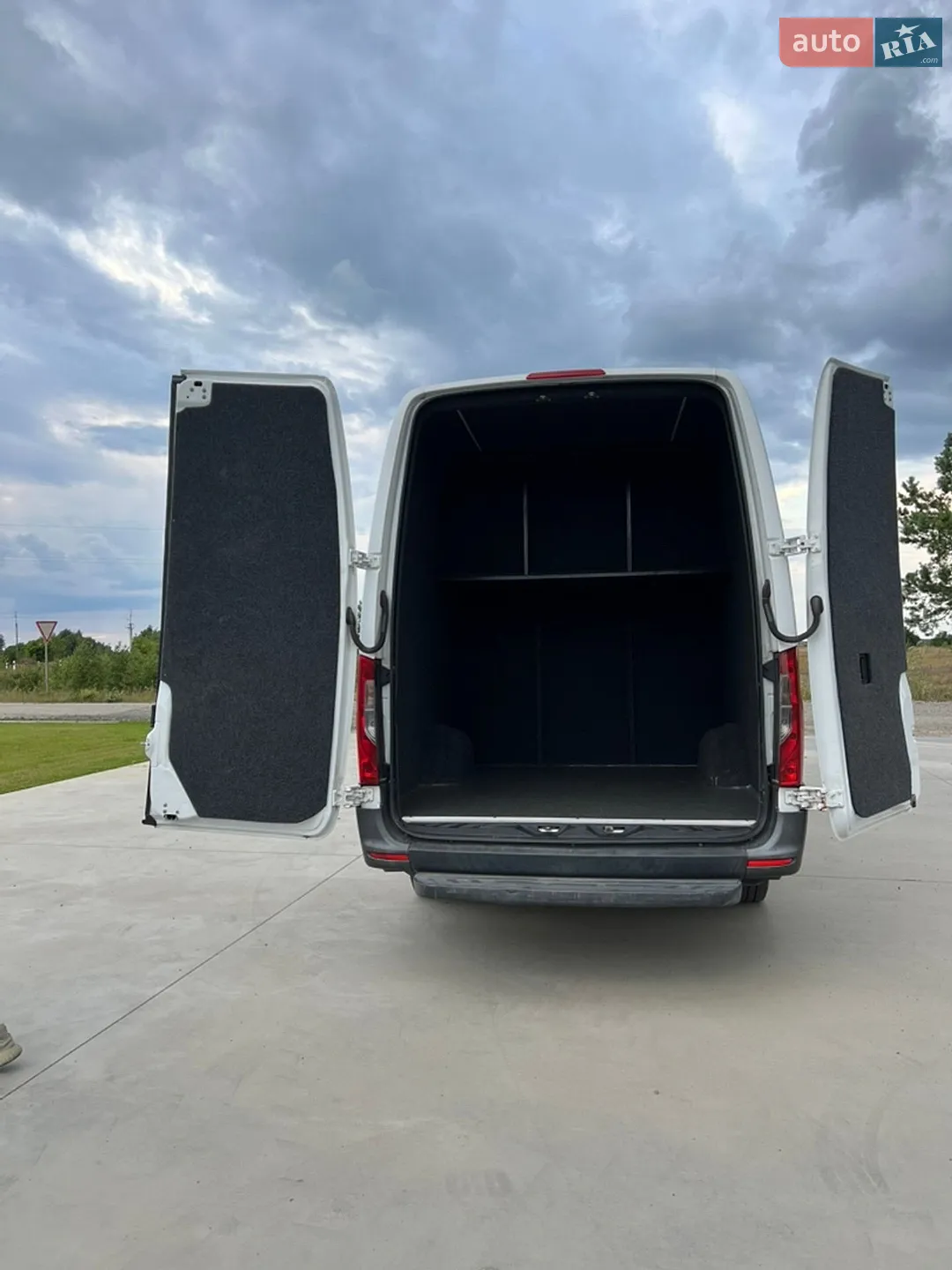 2019 Mercedes-Benz Sprinter - мініатюра 6