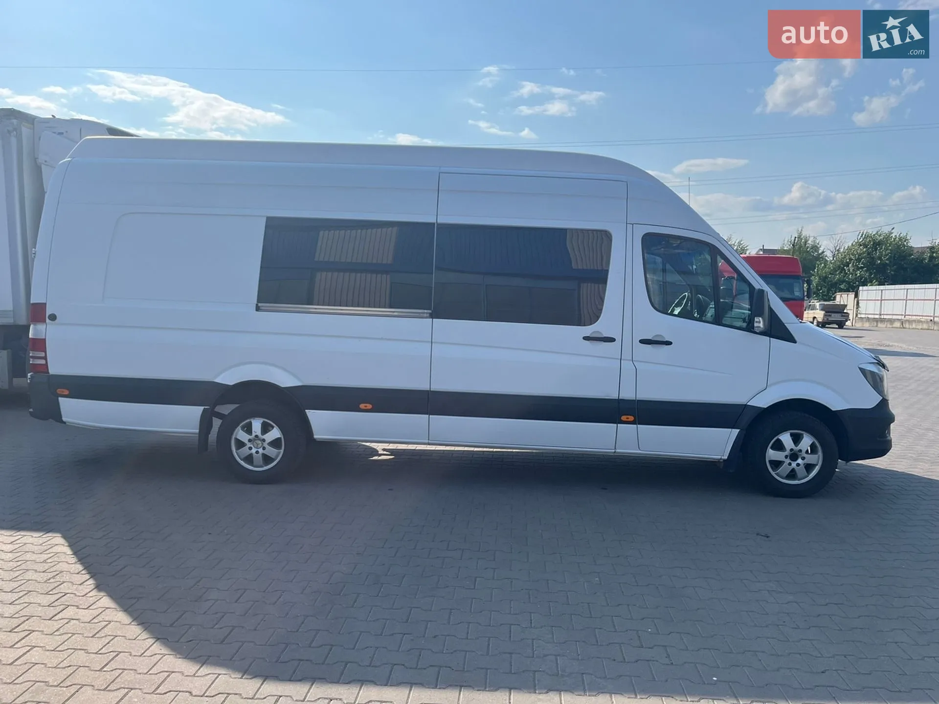 2015 Mercedes-Benz Sprinter - мініатюра 11