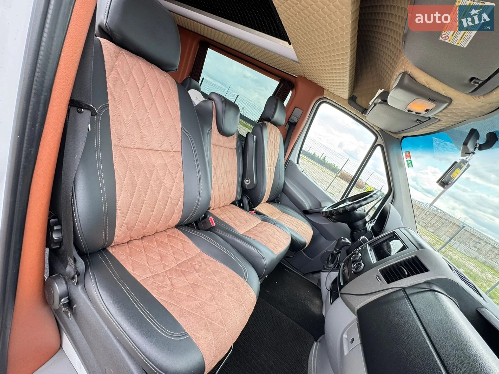 2012 Mercedes-Benz Sprinter - мініатюра 8