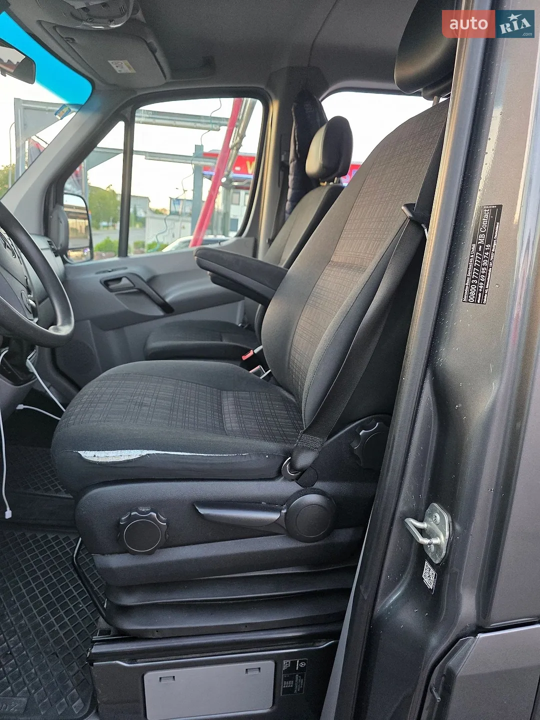 2017 Mercedes-Benz Sprinter - мініатюра 3