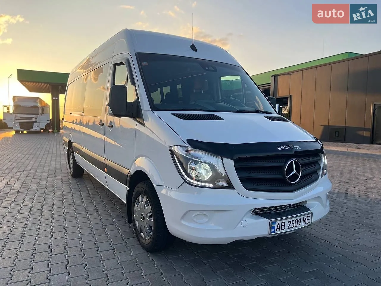 2018 Mercedes-Benz Sprinter - мініатюра 10