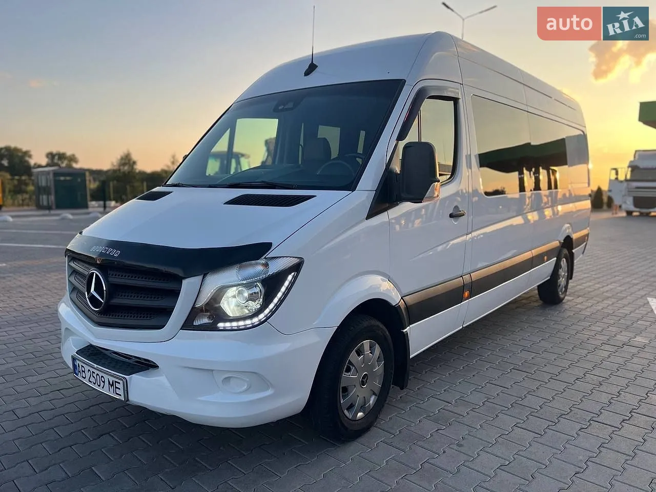 2018 Mercedes-Benz Sprinter - мініатюра 12