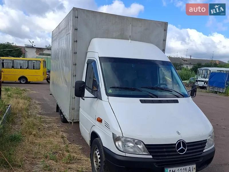 Mercedes-Benz Sprinter