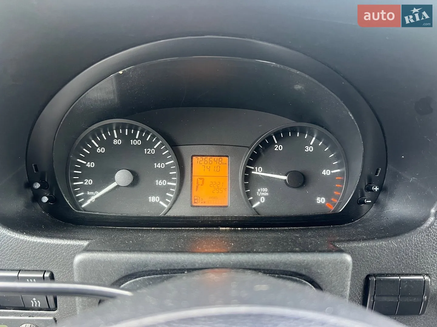 2011 Mercedes-Benz Sprinter - мініатюра 20