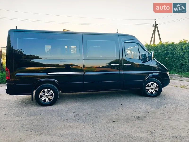 Mercedes-Benz Sprinter