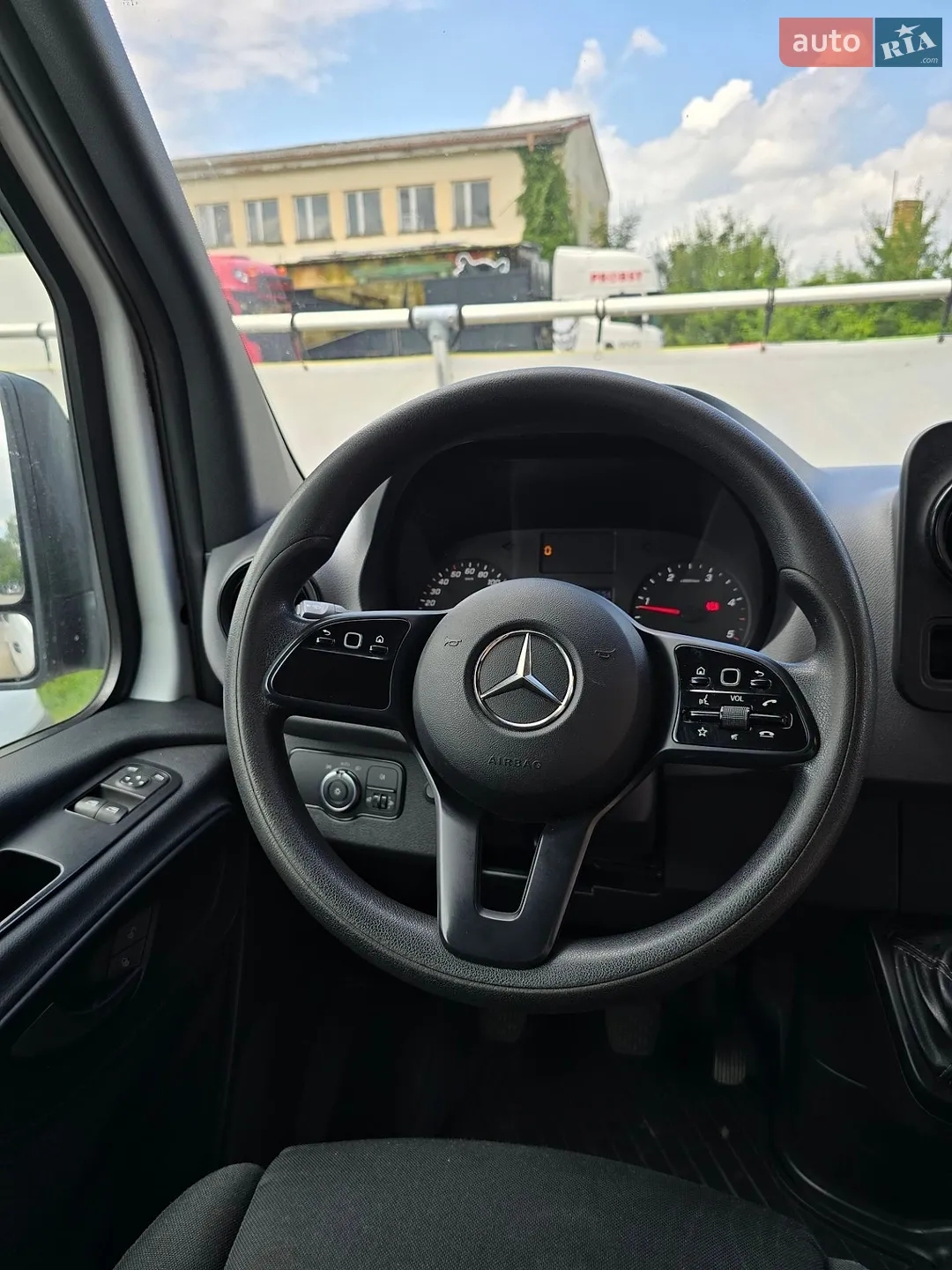 2020 Mercedes-Benz Sprinter - мініатюра 3