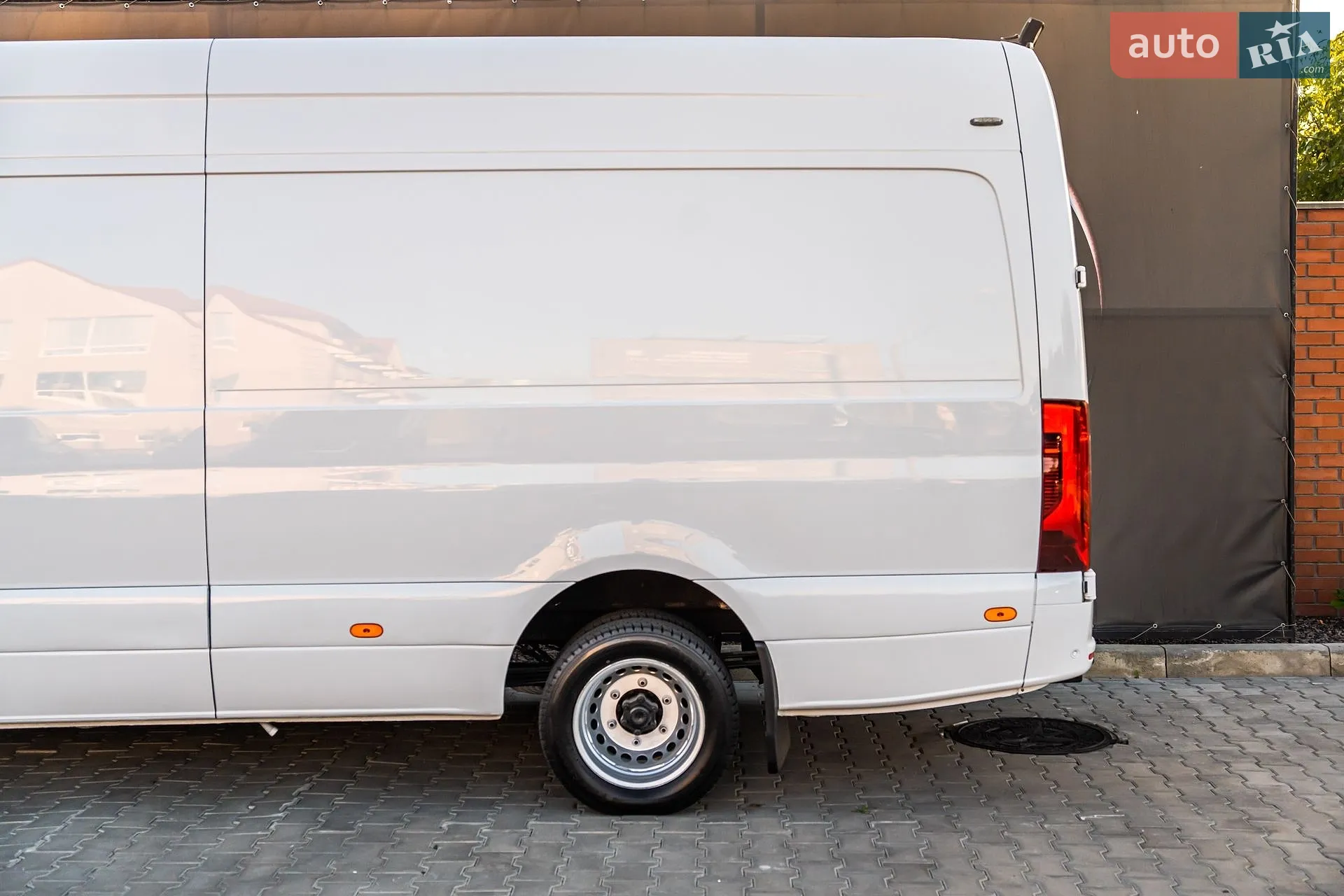 2019 Mercedes-Benz Sprinter - мініатюра 40