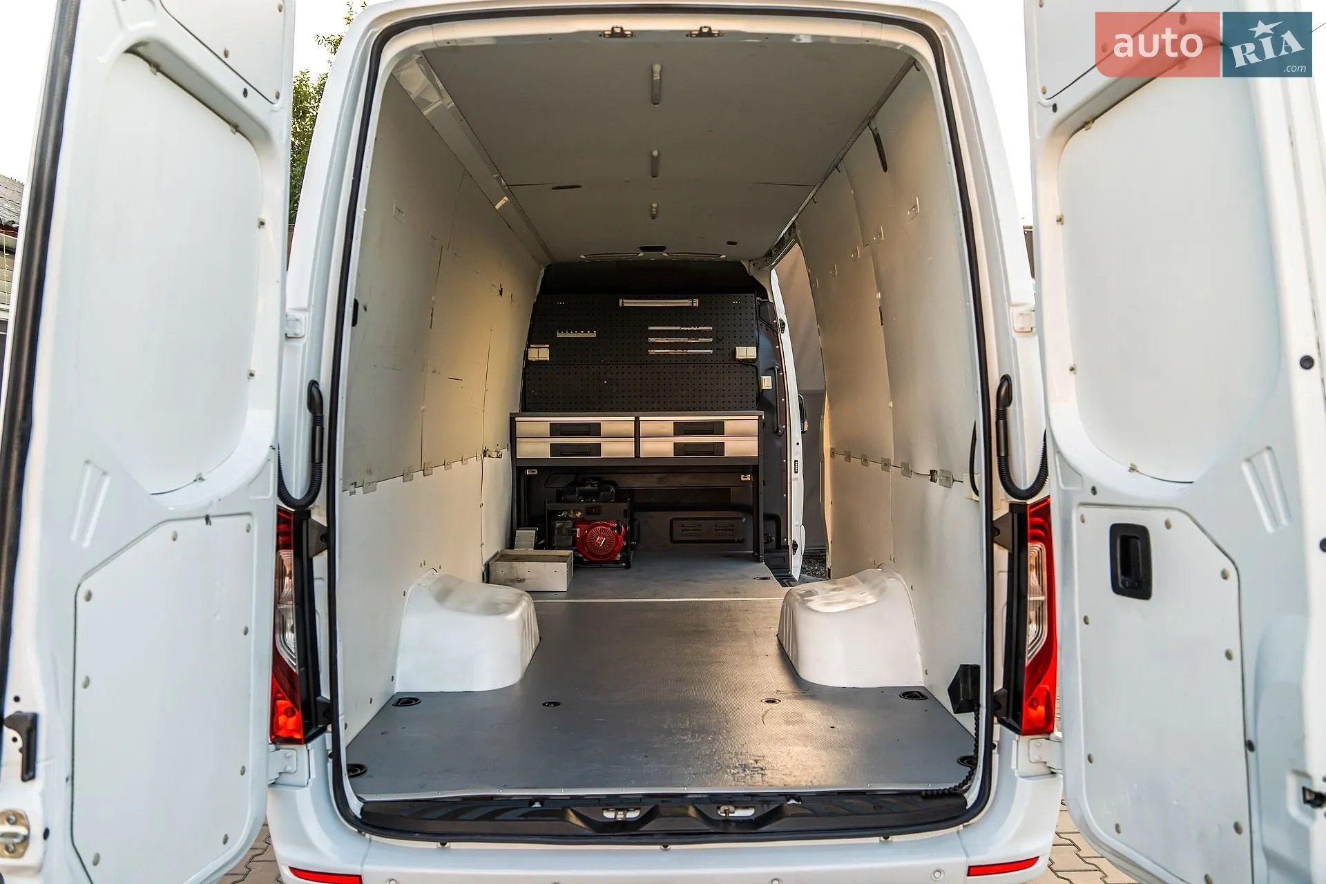 2019 Mercedes-Benz Sprinter - мініатюра 60