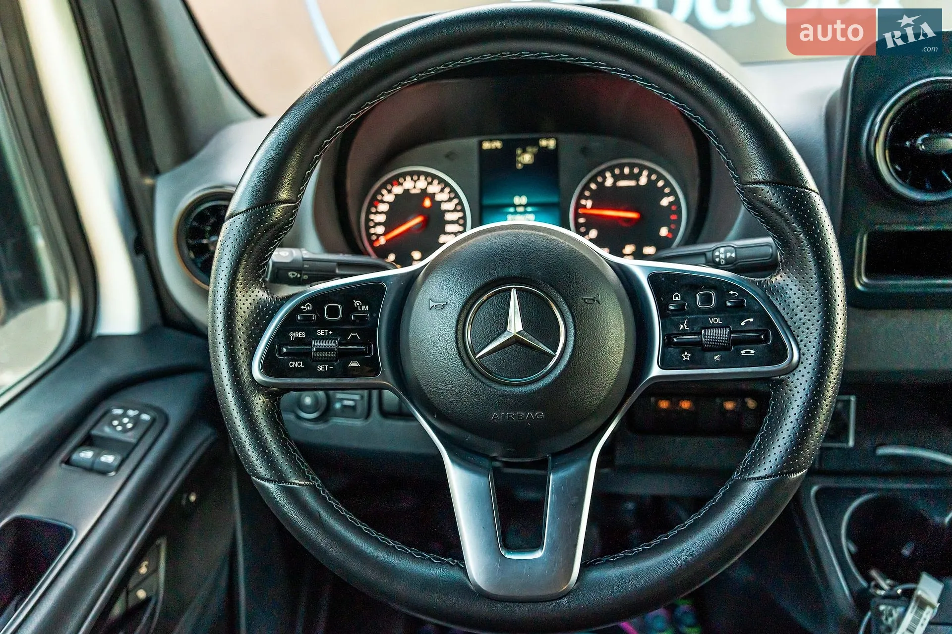 2019 Mercedes-Benz Sprinter - мініатюра 111