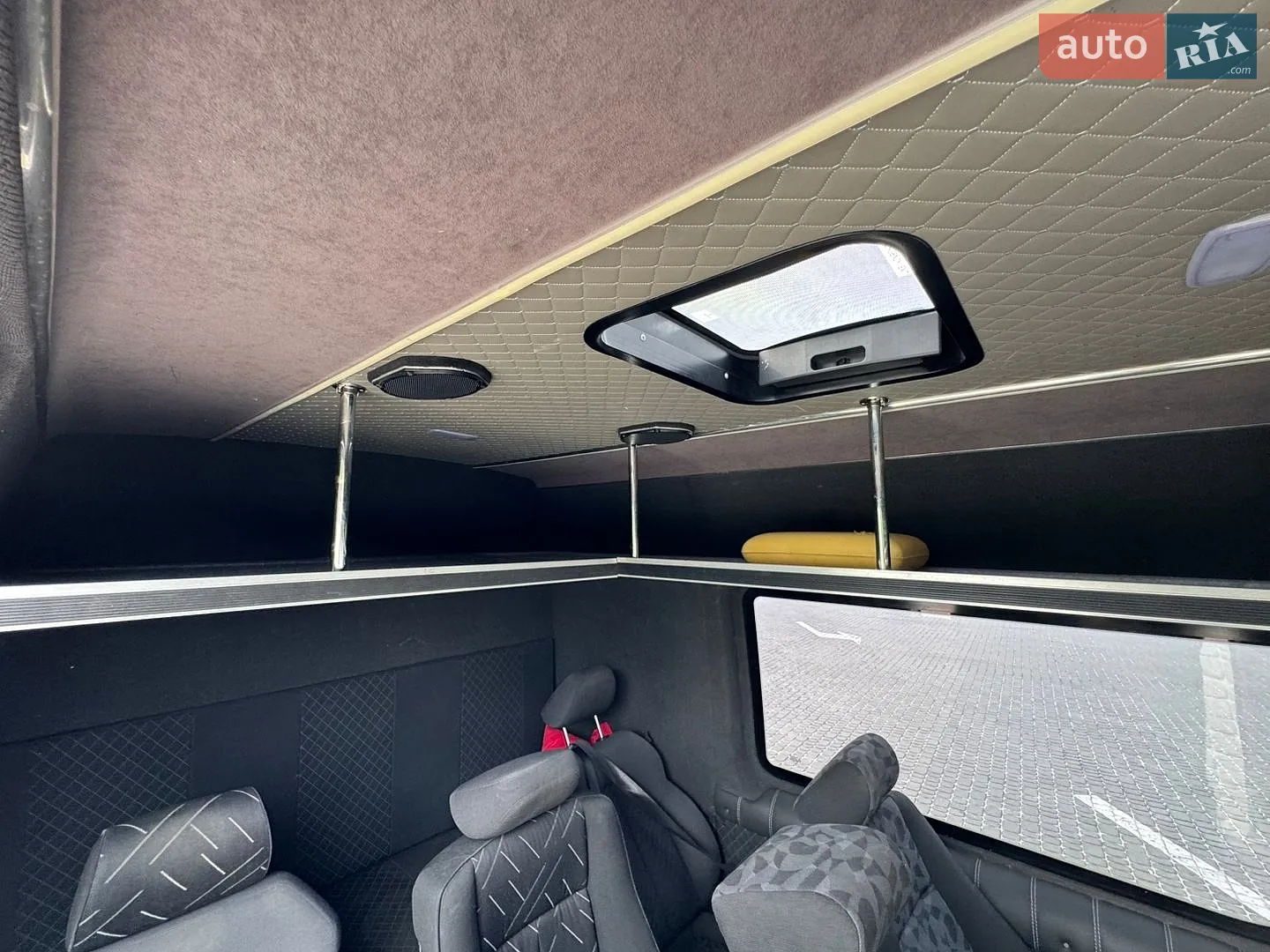 2016 Mercedes-Benz Sprinter - мініатюра 18