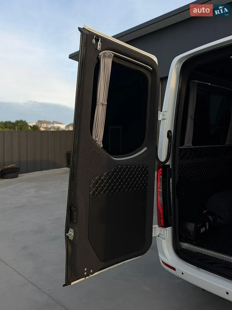 2020 Mercedes-Benz Sprinter - мініатюра 31