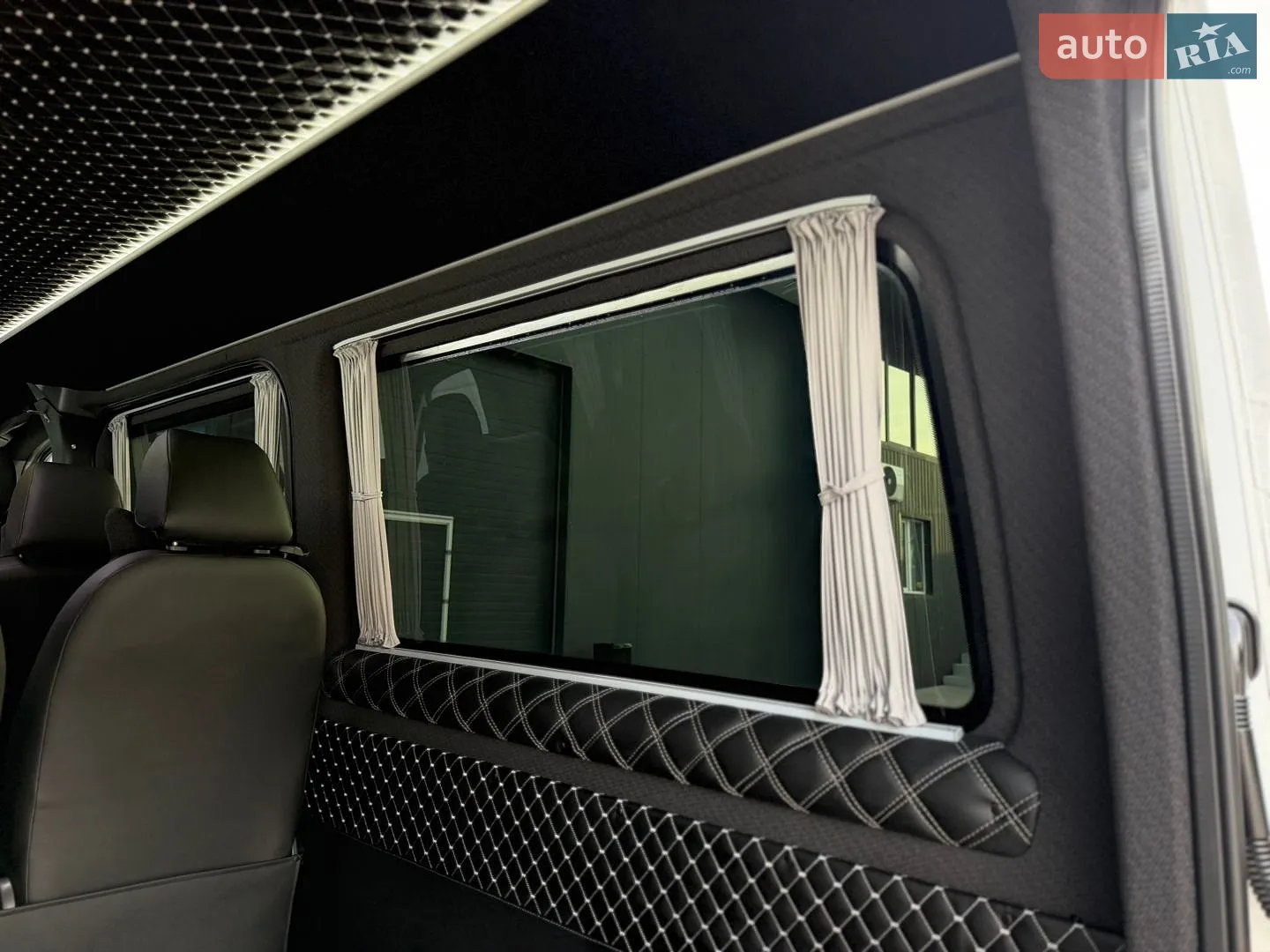 2020 Mercedes-Benz Sprinter - мініатюра 34