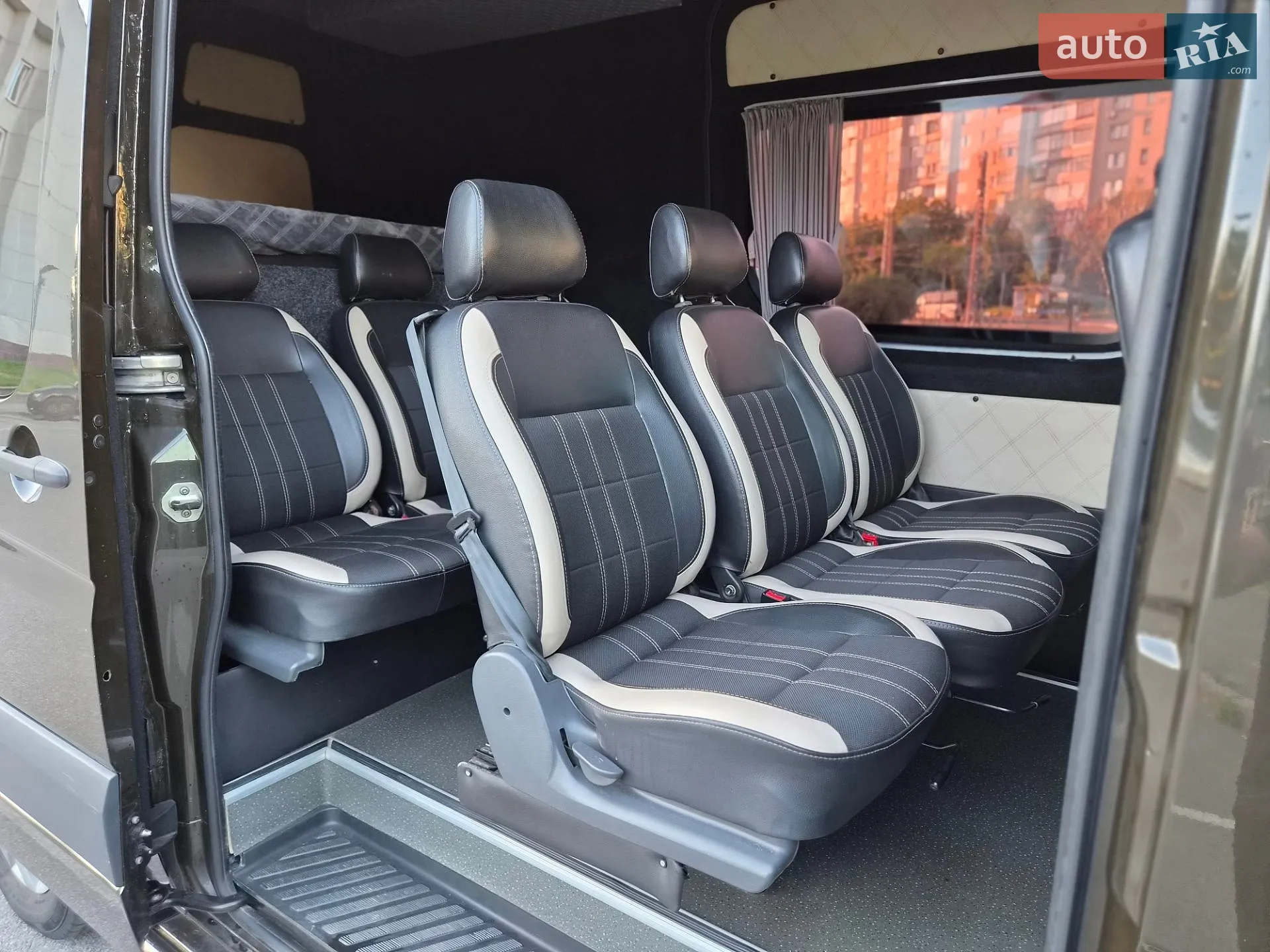 2018 Mercedes-Benz Sprinter - мініатюра 33