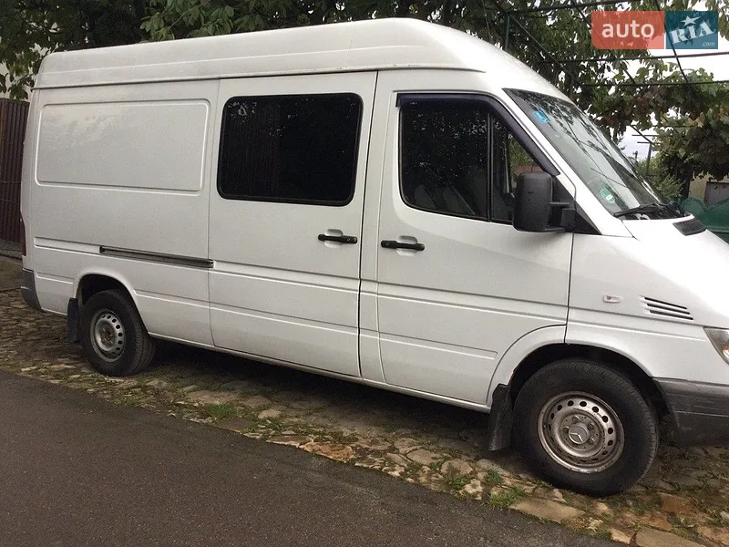 Mercedes-Benz Sprinter