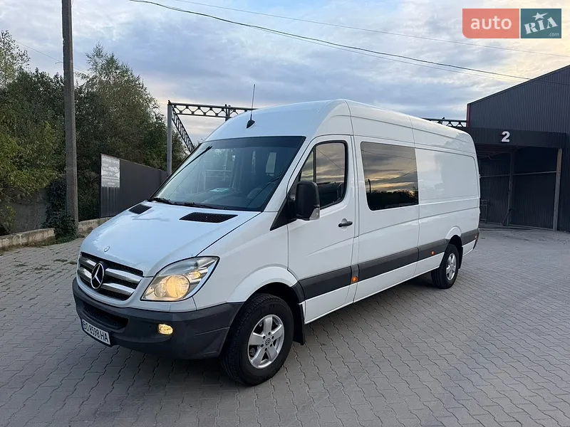 Mercedes-Benz Sprinter 2011