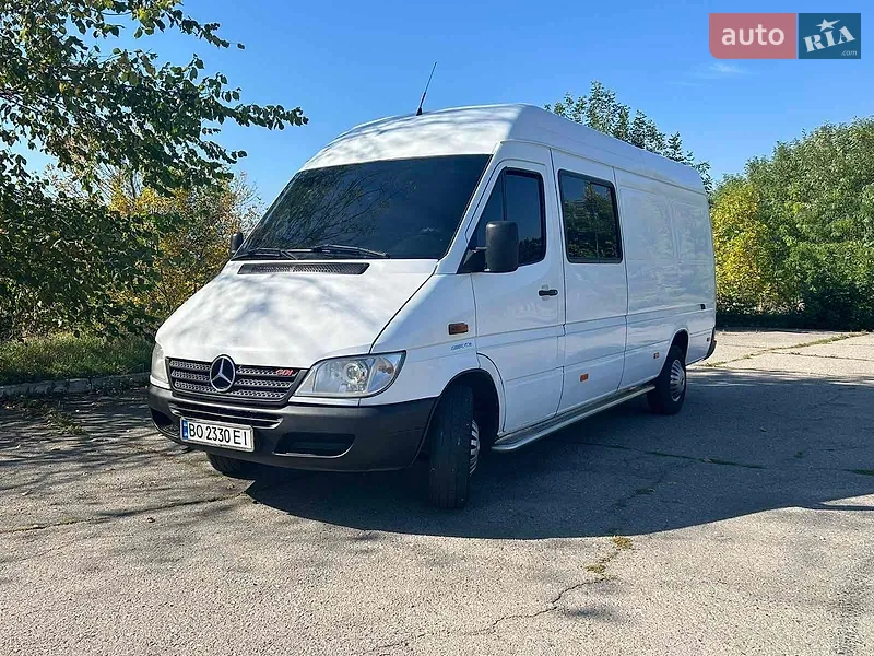 Mercedes-Benz Sprinter