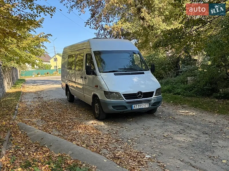 Mercedes-Benz Sprinter