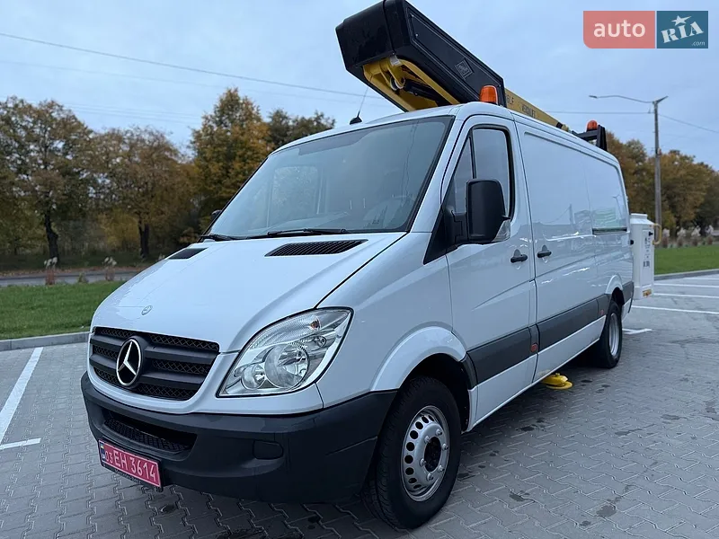 Mercedes-Benz Sprinter 2012