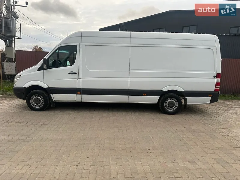 Mercedes-Benz Sprinter
