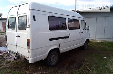 Минивэн Mercedes-Benz T1 1991 в Сокале