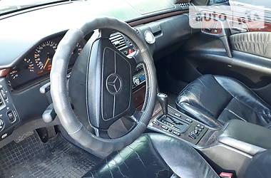 Седан Mercedes-Benz T1 1997 в Херсоне