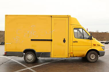 Другие грузовики Mercedes-Benz T1 2003 в 