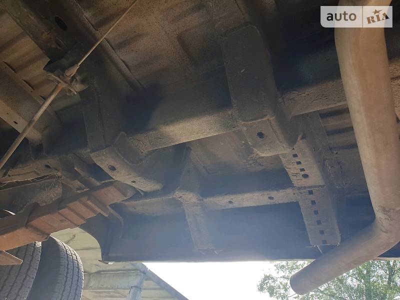 Грузовой фургон Mercedes-Benz T1 1994 в Полтаве