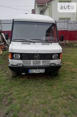 Грузопассажирский фургон Mercedes-Benz T1 1994 в Хмельницком