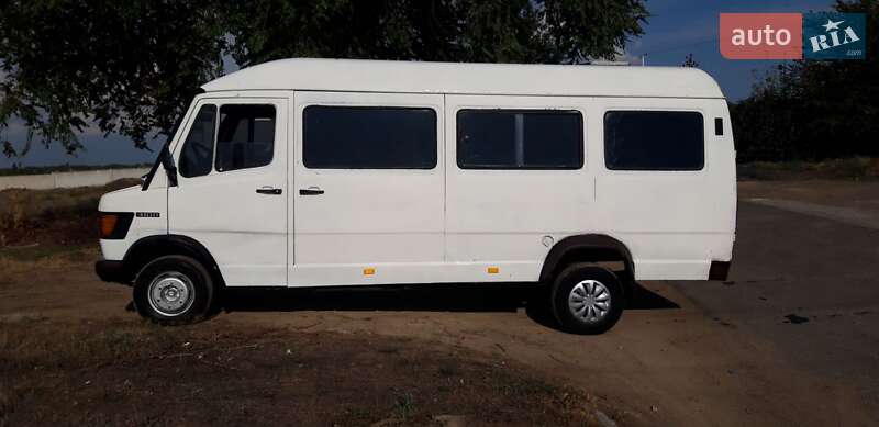 Mercedes-Benz T1 1995