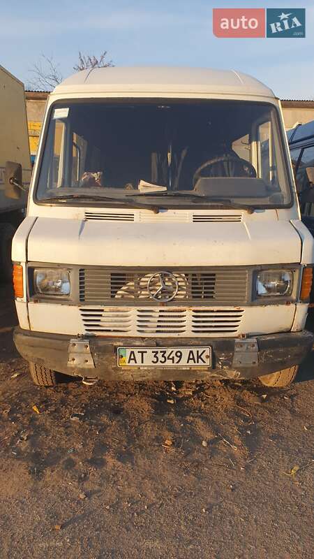 Микроавтобус Mercedes-Benz T1 1993 в Ивано-Франковске фото 4 Микроавтобус Mercedes-Benz T1 1993 в Ивано-Франковске