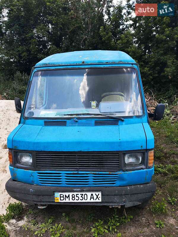 Микроавтобус Mercedes-Benz T1 1989 в Шостке