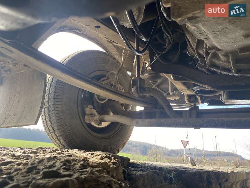 Микроавтобус Mercedes-Benz T1 1994 в Львове фото 10 Микроавтобус Mercedes-Benz T1 1994 в Львове