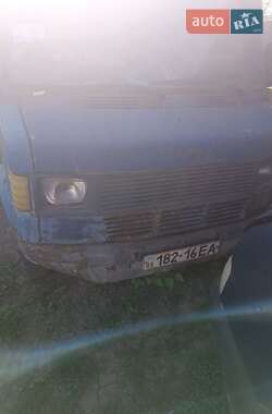 Микроавтобус Mercedes-Benz T1 1979 в 