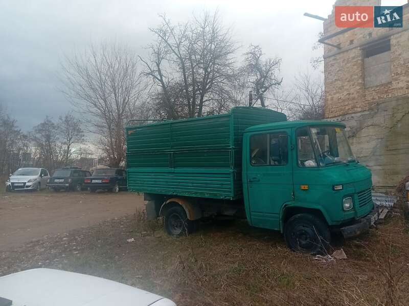 Борт Mercedes-Benz T1 1976 в Киеве фото Борт Mercedes-Benz T1 1976 в Киеве